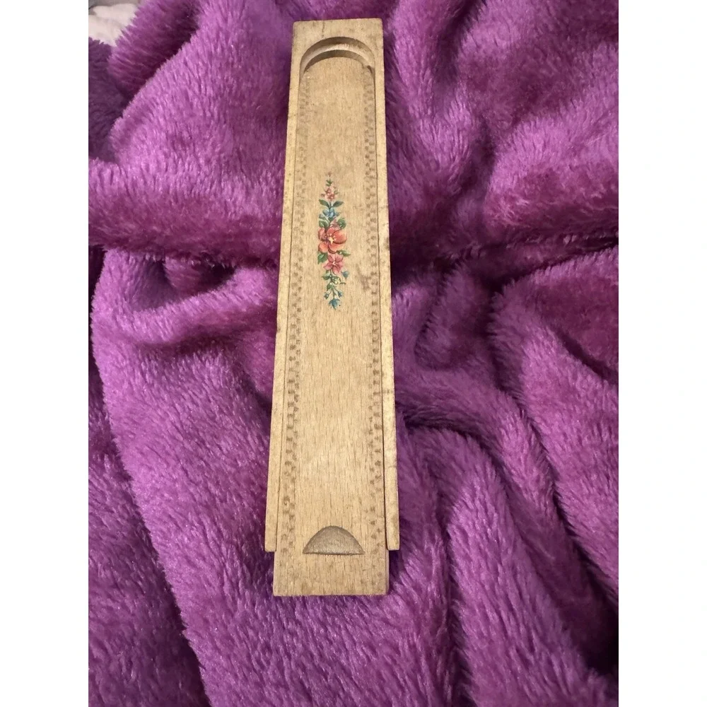 ANTIQUE PENCIL BOX WOOD SLIDE TOP 1800-1900 FLORAL DECOR VICTORIAN STATEMENT